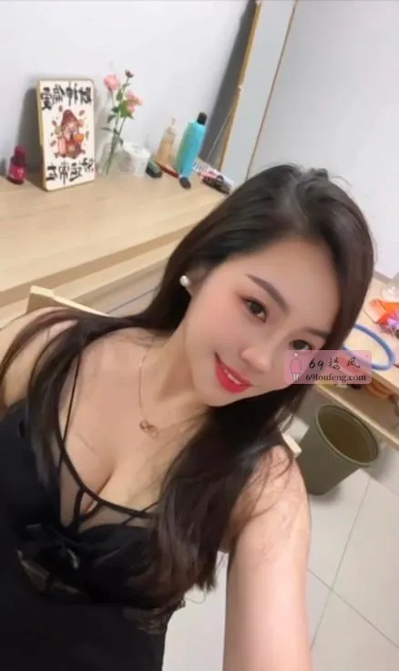 服务系性感气质骚妇 - 广东-深圳 楼凤实拍第1张