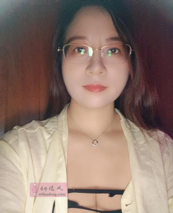 巨乳美婷少妇 - 广东-广州 楼凤实拍第2张