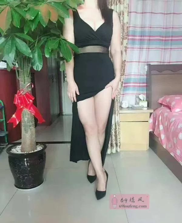 骚熟女妈妈 - 四川-成都 楼凤实拍第1张