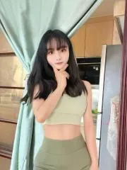 静安年轻颜值骚女 现场拍摄照片 (上海 - 静安区)