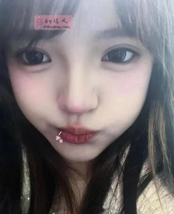 巨乳骚货小趴菜 - 上海-奉贤区 楼凤实拍第2张