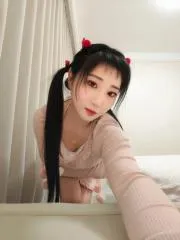 湖北 - 武汉 附近最火老师 光谷芳芳老师 照片墙