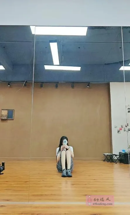 苏州英语老师佳佳 - 江苏-苏州 楼凤实拍第2张