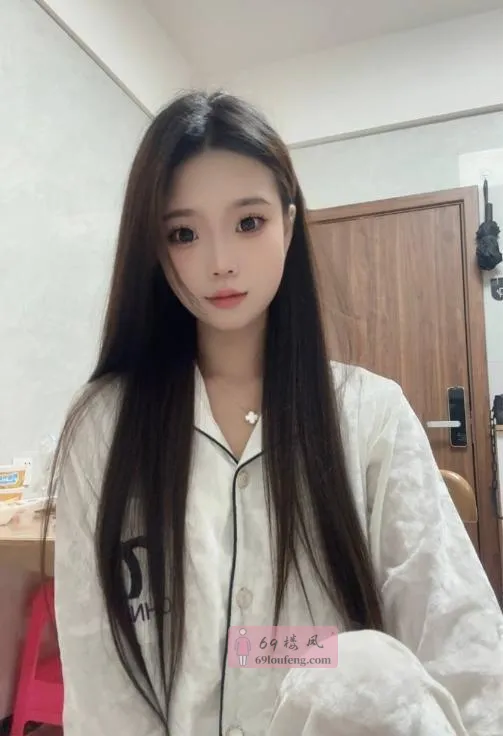 闵行黑丝甜妹小涵 - 上海-闵行区 楼凤实拍第1张