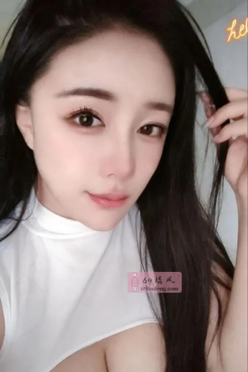 龙华大胸老师过年在 - 广东-深圳 楼凤实拍第3张