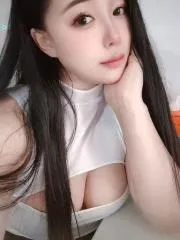 龙华大胸老师过年在 现场拍摄照片 (广东 - 深圳)