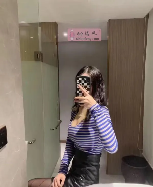 西西 - 广东-佛山 楼凤实拍第2张