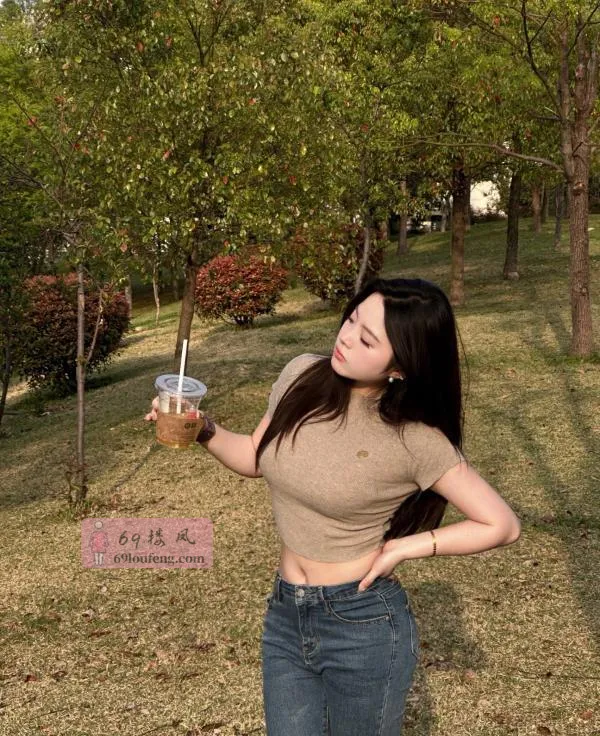 天河舌到饱妹子 - 广东-广州 楼凤实拍第2张