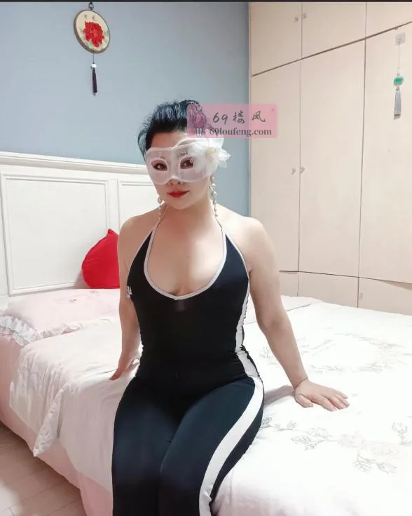 秦淮风韵熟女 - 江苏-南京 楼凤实拍第1张