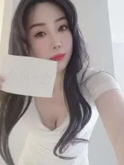 南昌大胸橙子 真实工作室环境 (地点：江西 - 南昌)