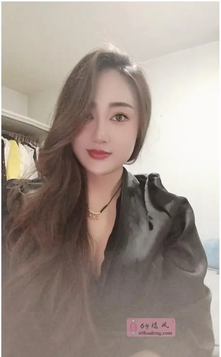 秦淮长腿美女小宝 - 江苏-南京 楼凤实拍第1张