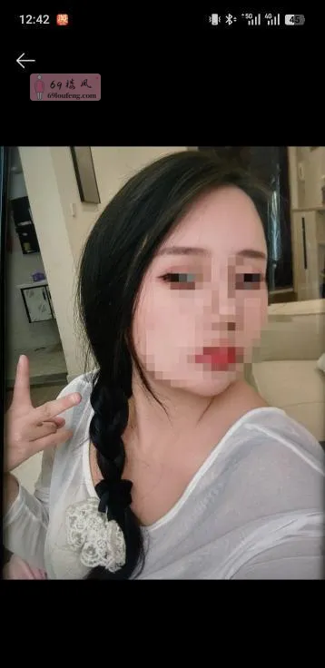 成都巨乳大白兔 - 四川-成都 楼凤实拍第2张