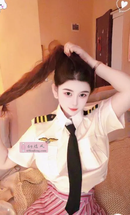 三刷福田巨乳御姐佩奇 - 广东-深圳 楼凤实拍第2张