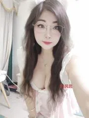 宝安巨臀老师 在线预约参考图 - 广东 - 深圳站街快餐