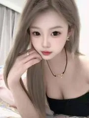 常熟肤白颜值小女友 真实工作室环境 (地点：江苏 - 苏州)