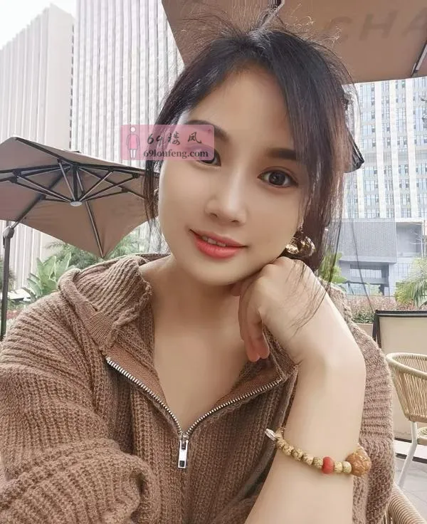天府三街苗条御姐 - 四川-成都 楼凤实拍第2张