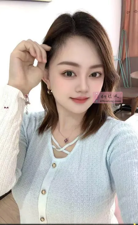 罗湖销魂白皙琪琪 - 广东-深圳 楼凤实拍第3张