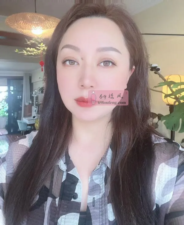 风骚会弹古筝的老师 - 云南-昆明 楼凤实拍第1张