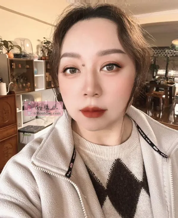 风骚会弹古筝的老师 - 云南-昆明 楼凤实拍第3张