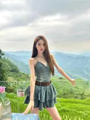 【独家】湖南 - 长沙 老师 清纯甜美气质白小纯 内部实拍