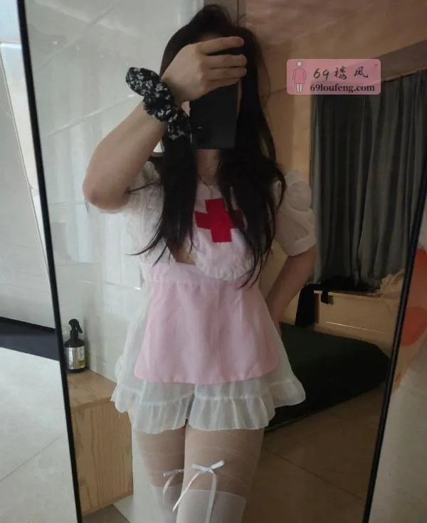 渝北制服大奶骚妹 - 重庆-渝北区 楼凤实拍第3张