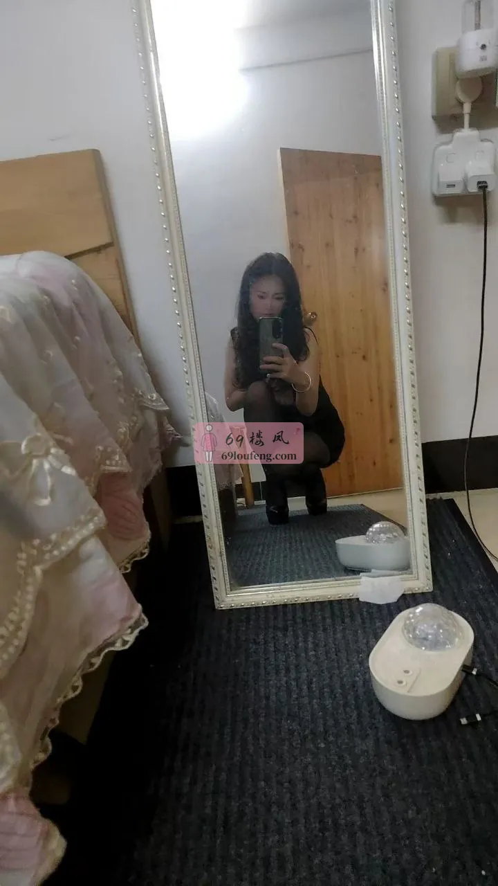 海珠欲望风骚少妇-小云 - 广东-广州 楼凤实拍第4张