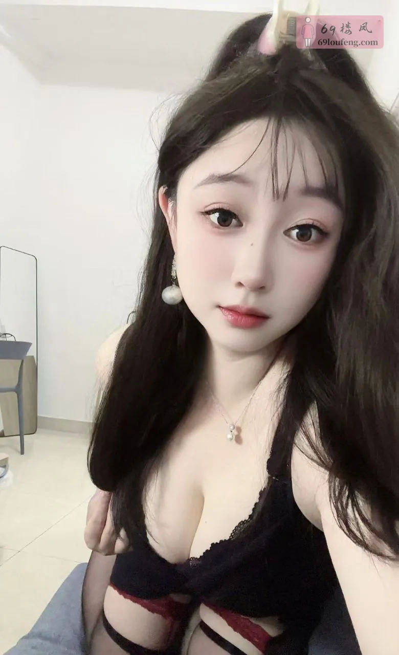 白云清纯大奶-vivi - 广东-广州 楼凤实拍第2张