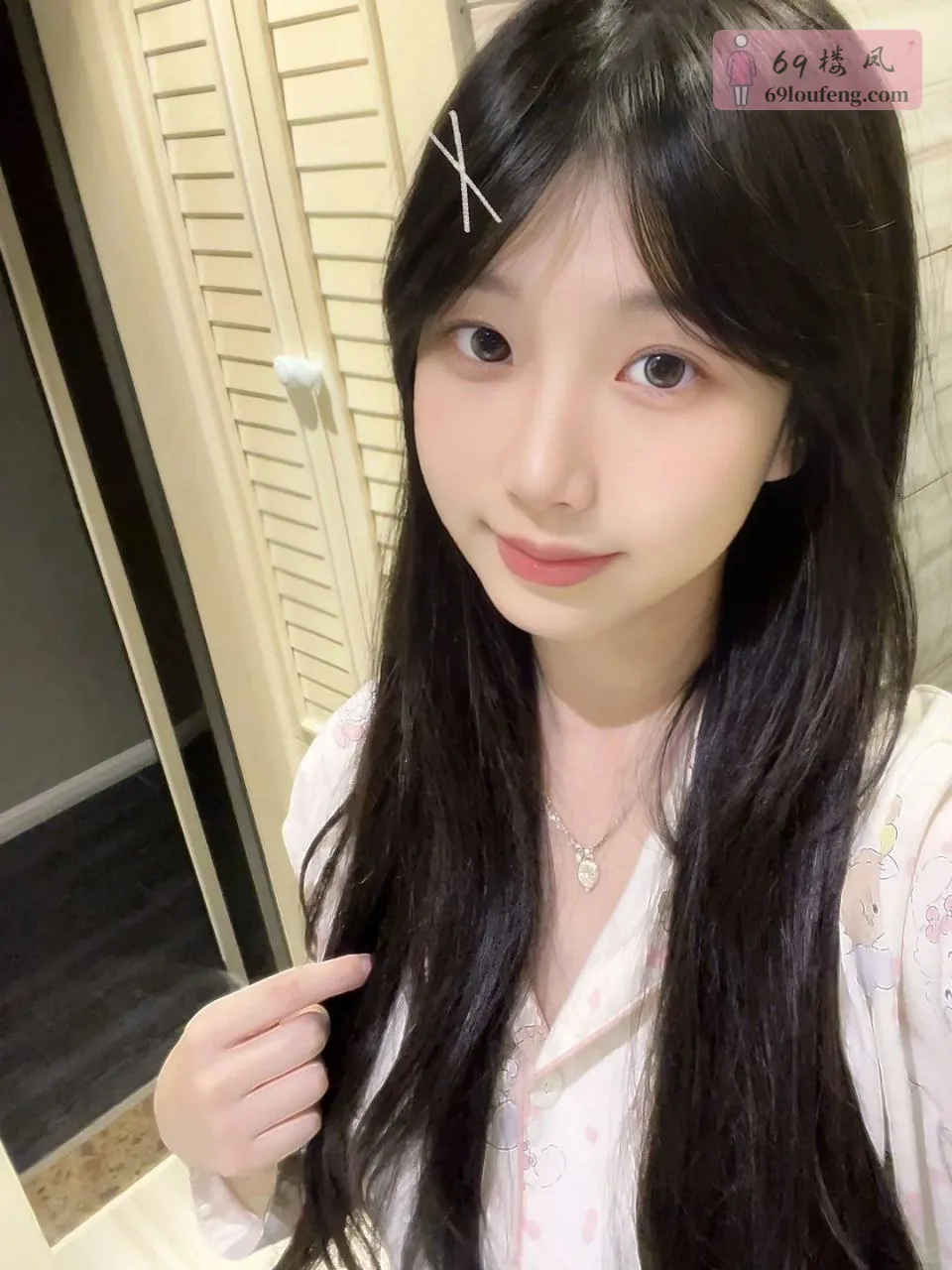 白云广外大三学妹初次下海兼职-佳觅 - 广东-广州 楼凤实拍第1张