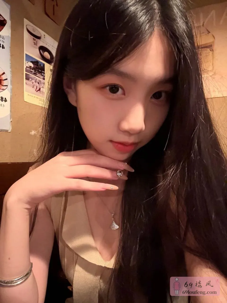 白云广外大三学妹初次下海兼职-佳觅 - 广东-广州 楼凤实拍第3张