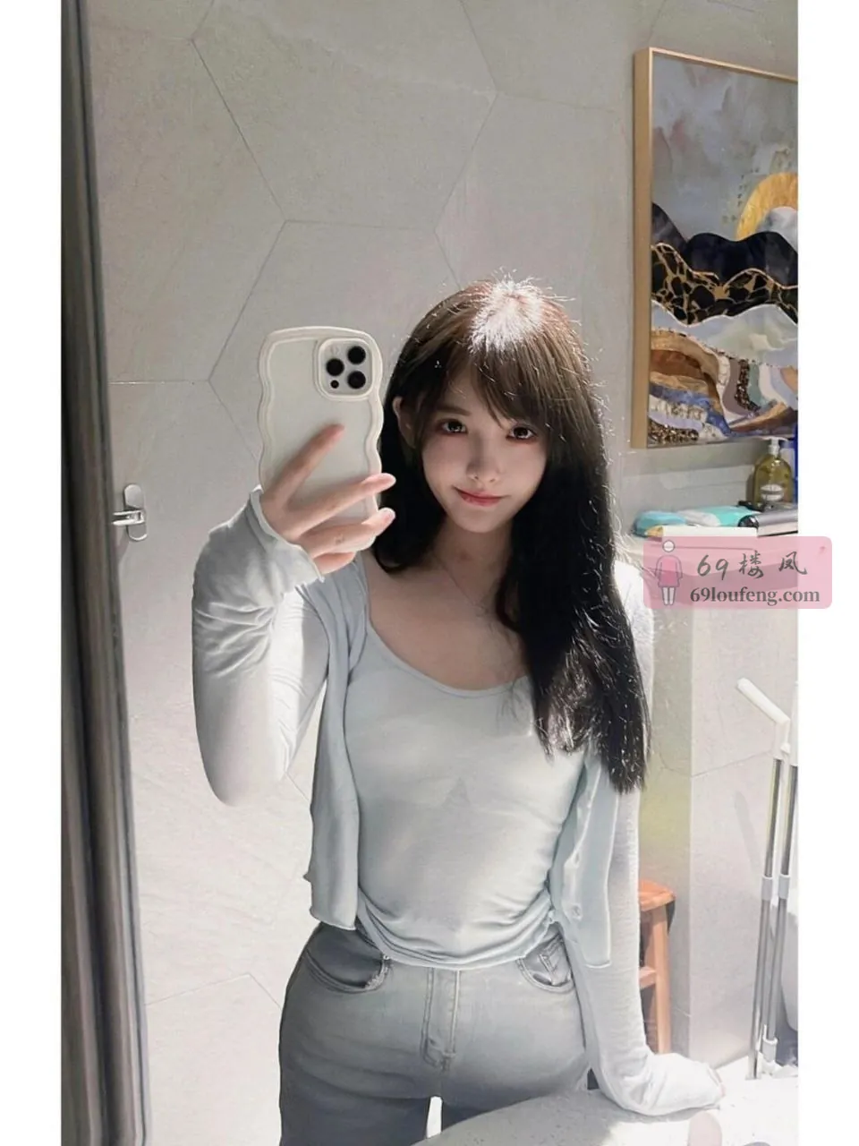 白云电子职业技术学院大二学妹初次下海兼职-曼乔 - 广东-广州 楼凤实拍第3张