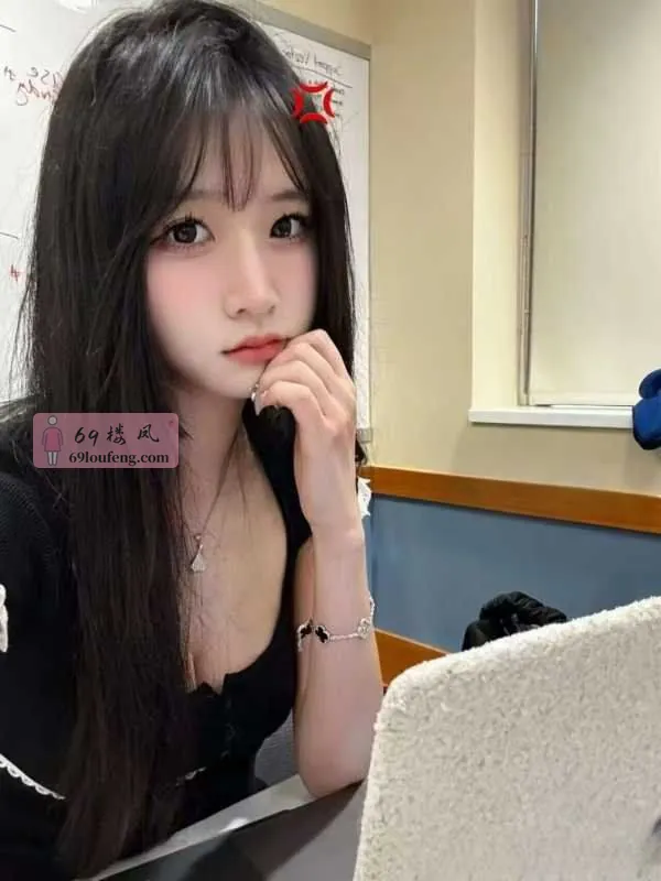 天河清纯苗条小妹服务-沫沫 - 广东-广州 楼凤实拍第3张