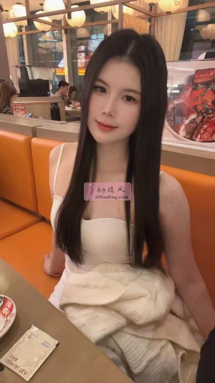 海珠蛇吻高挑诱惑-小熙 - 广东-广州 楼凤实拍第4张