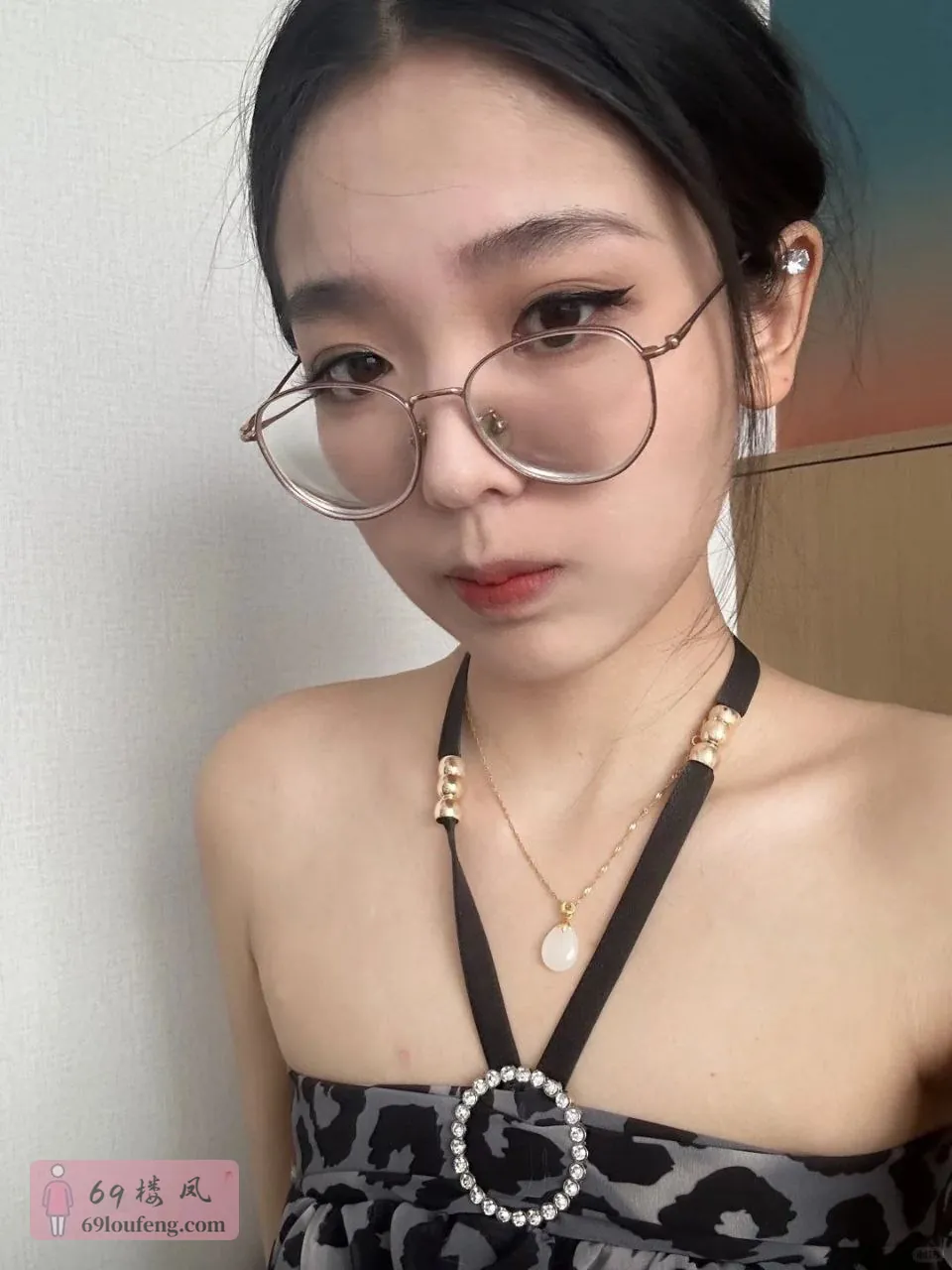 白云兼职大四寒假生-云曦 - 广东-广州 楼凤实拍第1张