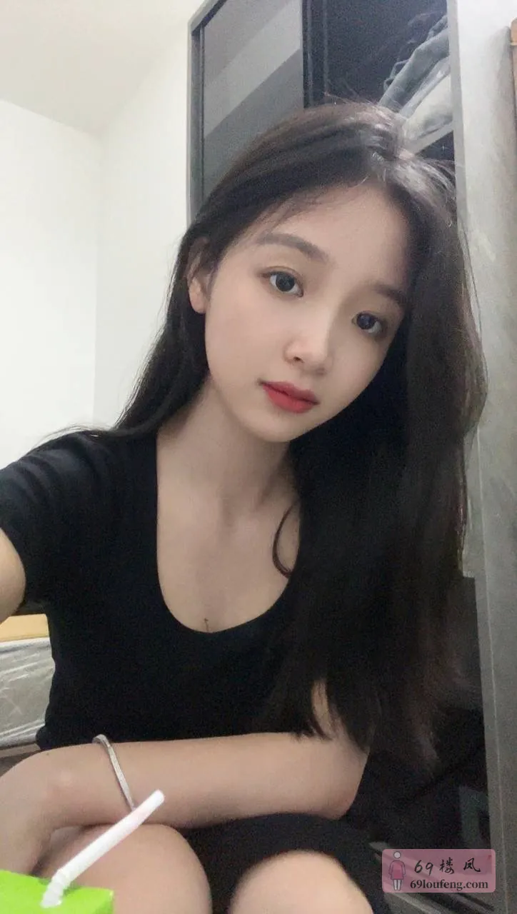 佛山-小妹潮喷水骚-欣欣 - 广东-佛山 楼凤实拍第3张