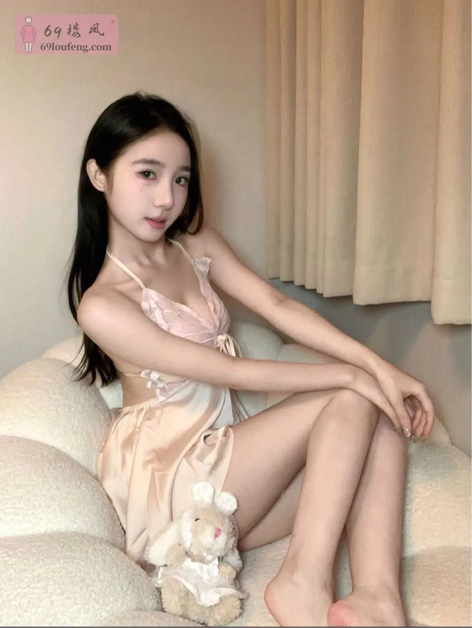 佛山职业技术学院乖巧听话型学妹初次下海-尼尼（热） - 广东-佛山 楼凤实拍第3张