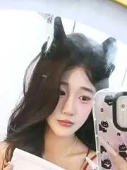 广东 - 广州 附近最火老师 自荐认证-广州白云区新人00后小米 照片墙