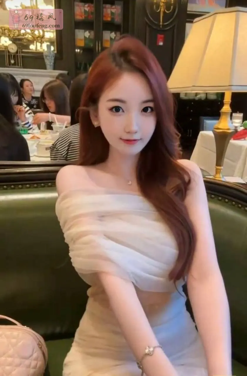 屁股翘服务系老师 - 北京 楼凤实拍第1张