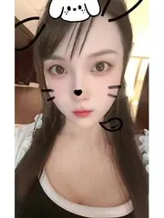 上城区倩倩 真实工作室环境 (地点：浙江 - 杭州)