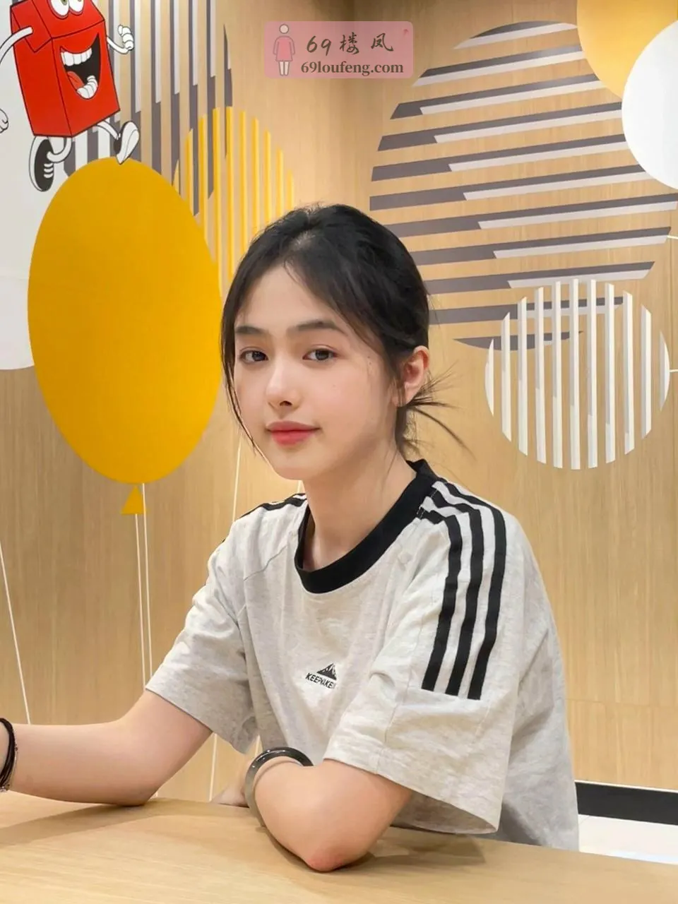 范爷 - 香港-油尖旺區 楼凤实拍第2张