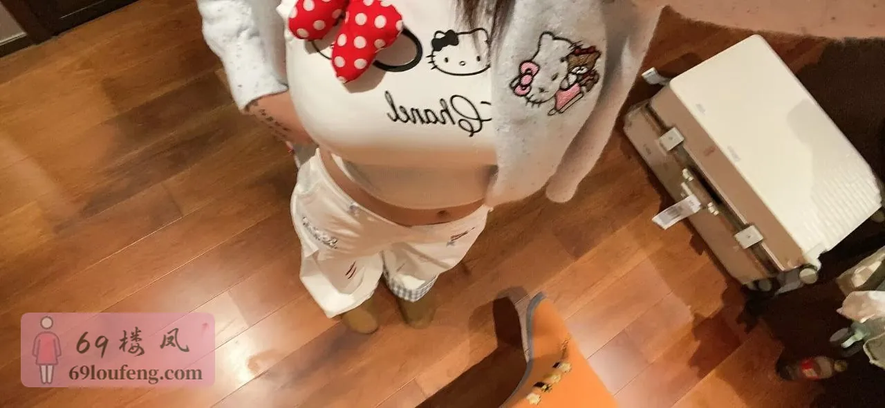 橙子 - 江苏-苏州 楼凤实拍第3张