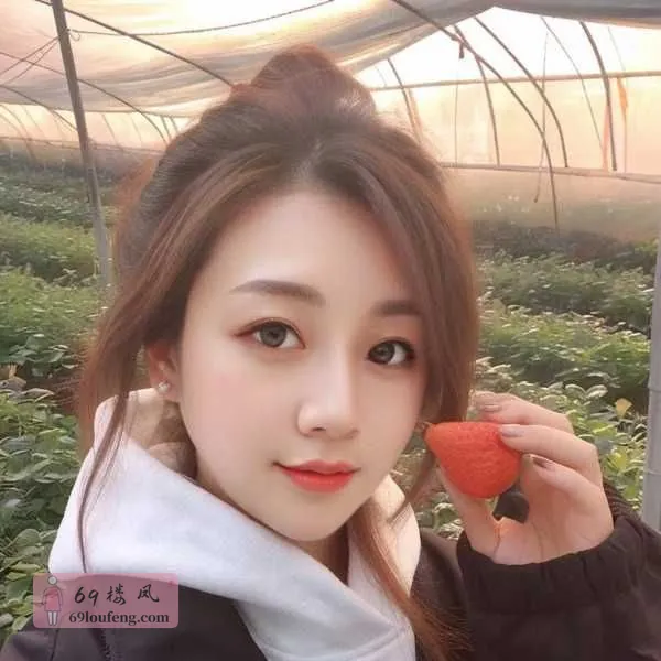 龙华文儿 - 广东-深圳 楼凤实拍第3张