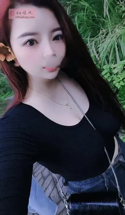 深圳G杯巨乳妹 - 广东-深圳 楼凤实拍第1张