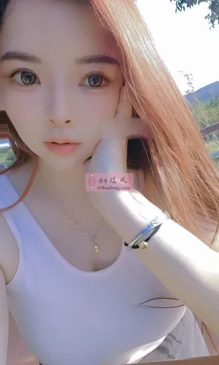 深圳G杯巨乳妹 - 广东-深圳 楼凤实拍第3张