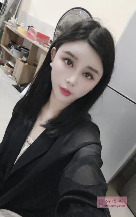 沙井温柔甜美御姐 - 广东-深圳 楼凤实拍第1张