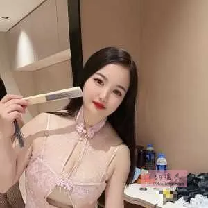 大奶御姐媛媛 - 广东-深圳 楼凤实拍第4张