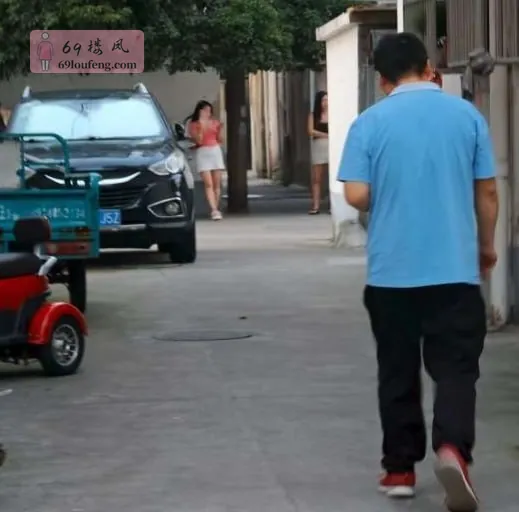 位于木浪路小区里 - 江苏-苏州 楼凤实拍第1张