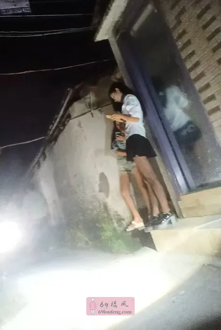 草堂宋南村附近好多 - 陕西-西安 楼凤实拍第1张