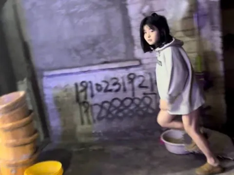 定位到万德新村至嘉特价生活超市 云南-昆明 失足女实拍