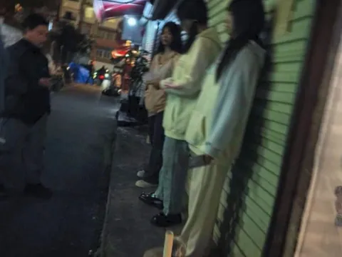 苏棠基本恢复去年盛况 地铁口小姐 广东-佛山