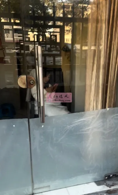 边晒太阳边扫街 - 江苏-无锡 楼凤实拍第4张